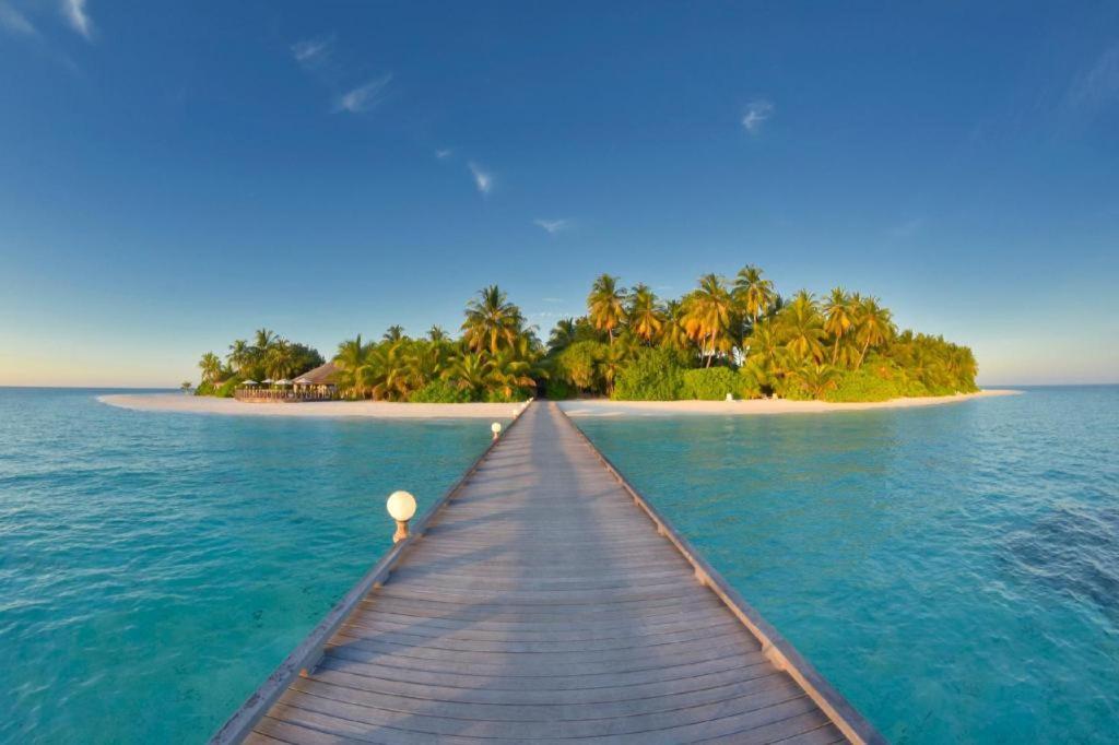 Angaga Island Resort And Spa Екстер'єр фото