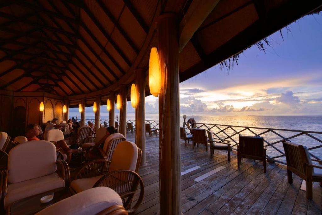 Angaga Island Resort And Spa Екстер'єр фото
