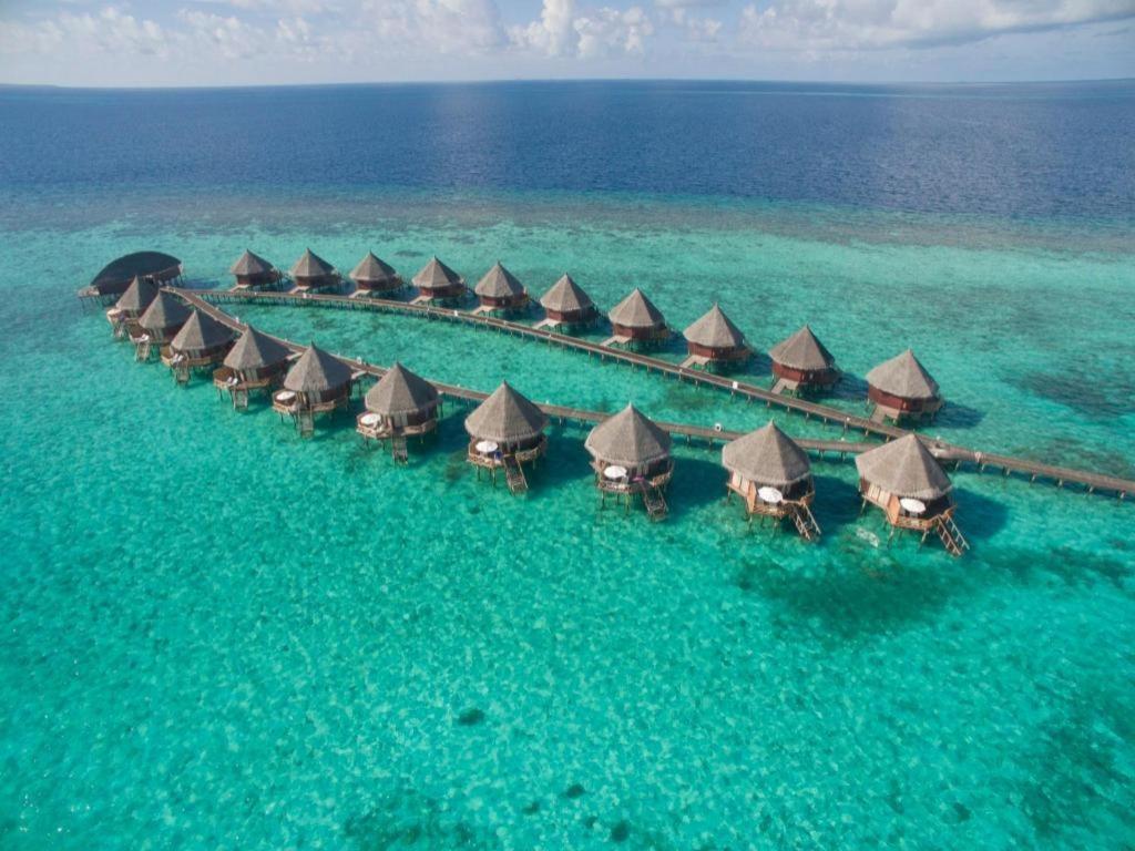 Angaga Island Resort And Spa Екстер'єр фото