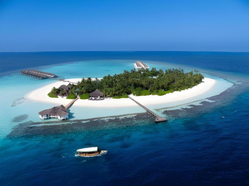 Angaga Island Resort And Spa Екстер'єр фото